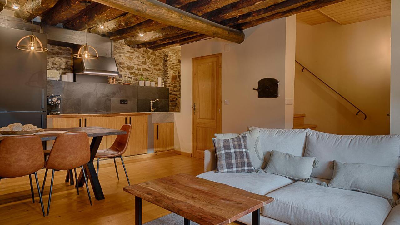 Saplan Real Estate Vilamos Villa Kültér fotó