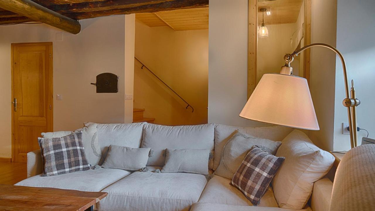 Saplan Real Estate Vilamos Villa Kültér fotó